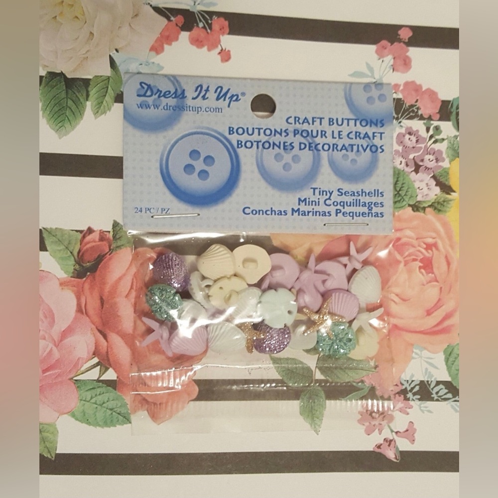 Dress It Up Craft Buttons Tiny Seashells 24 pcs